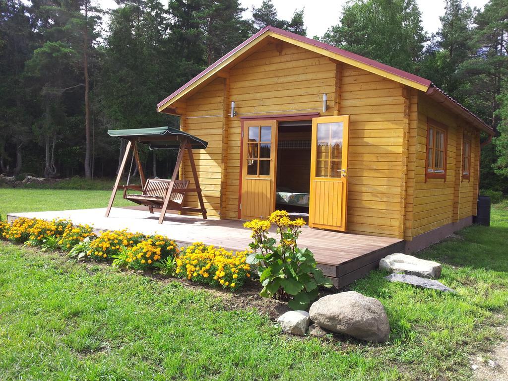 Maenniste Holiday Home Hiievalja Rom bilde